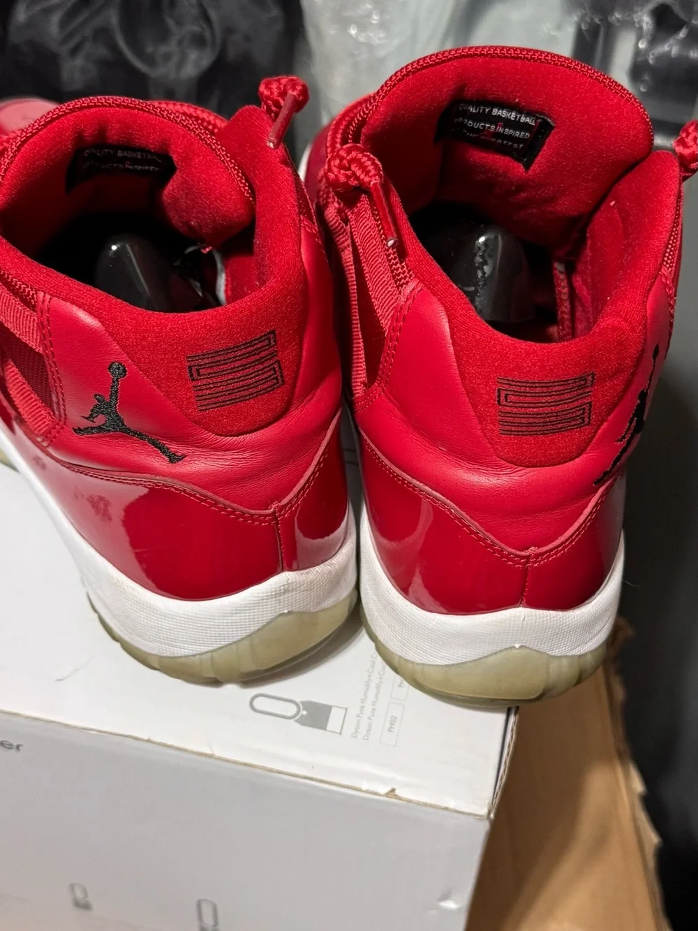 Air Jordan 11 Retro Win Like '96